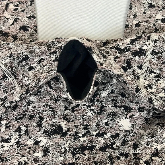 New Athleta Elation Textured 7/8 Tight Legging Size 3X - Picture 7 of 16